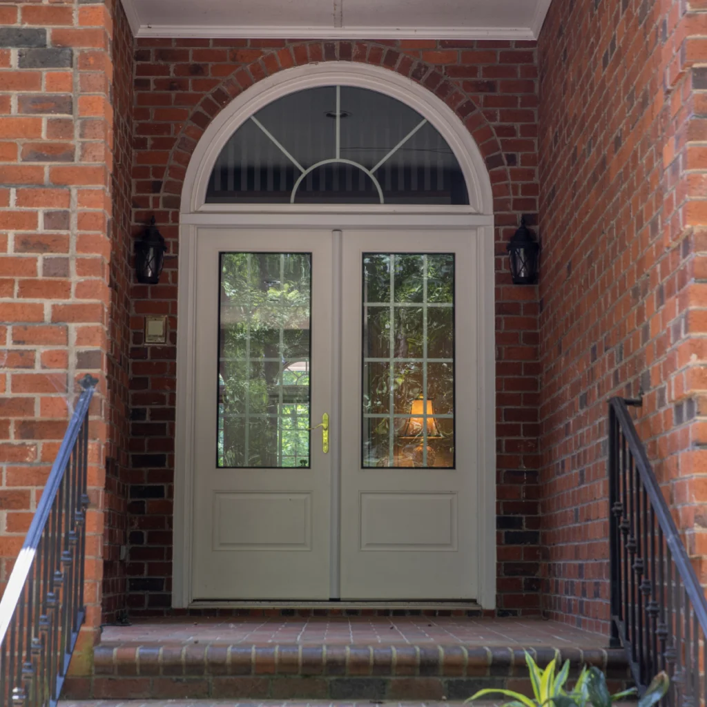 WW_2019_CLT-Shoot_House3_front-door
